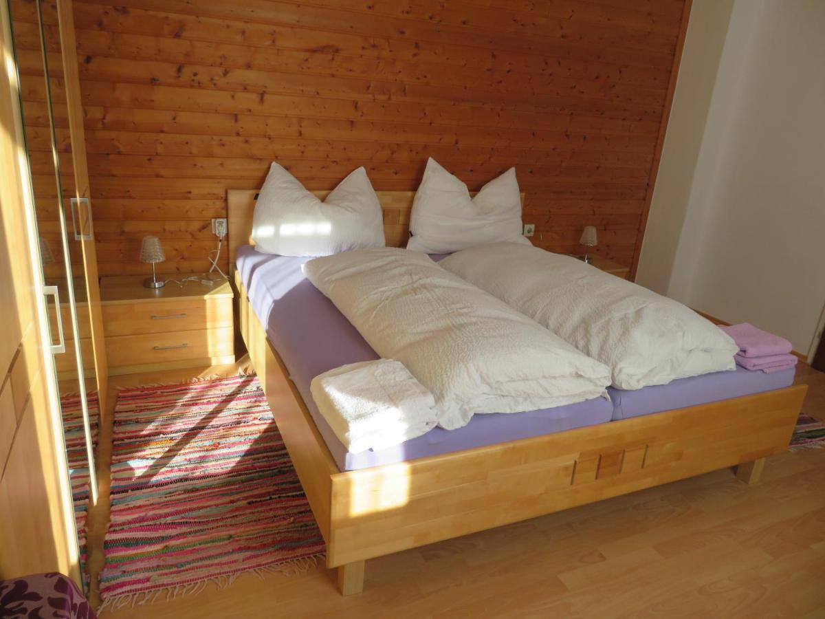 Haus Irmi Bed & Breakfast Knittelfeld Dış mekan fotoğraf